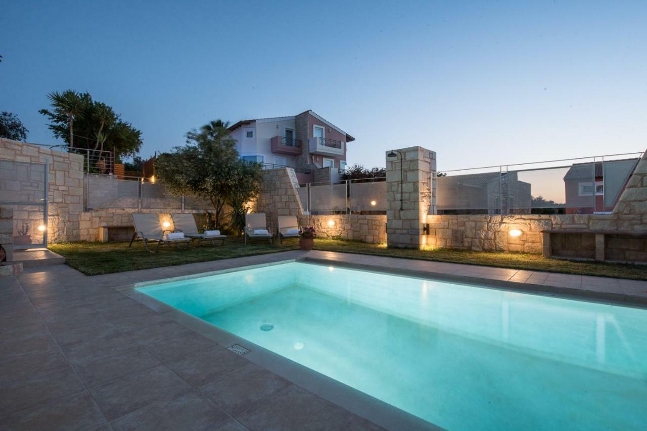Pantanassa Villa Thalia Agia Marina Extérieur photo